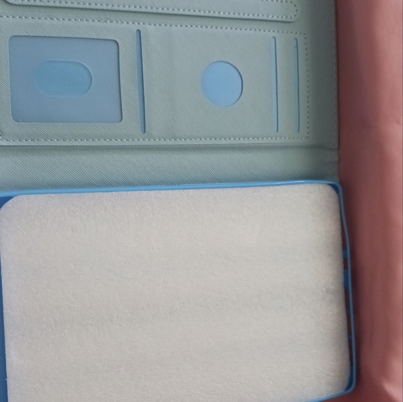 9.5 inch case for pad - Picture 2 of 4